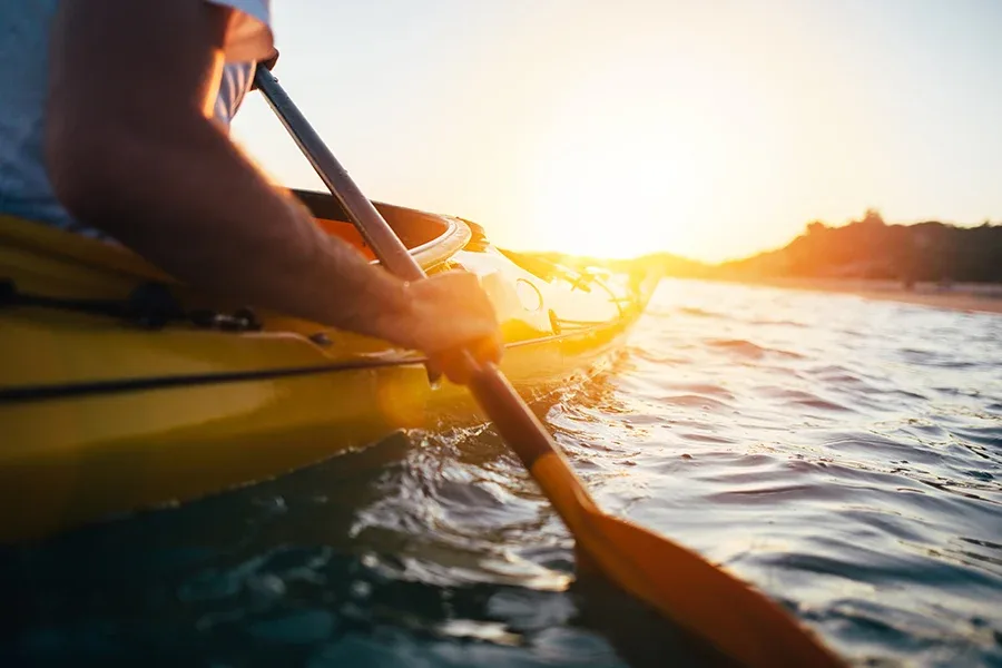 kayaking-on the-lake